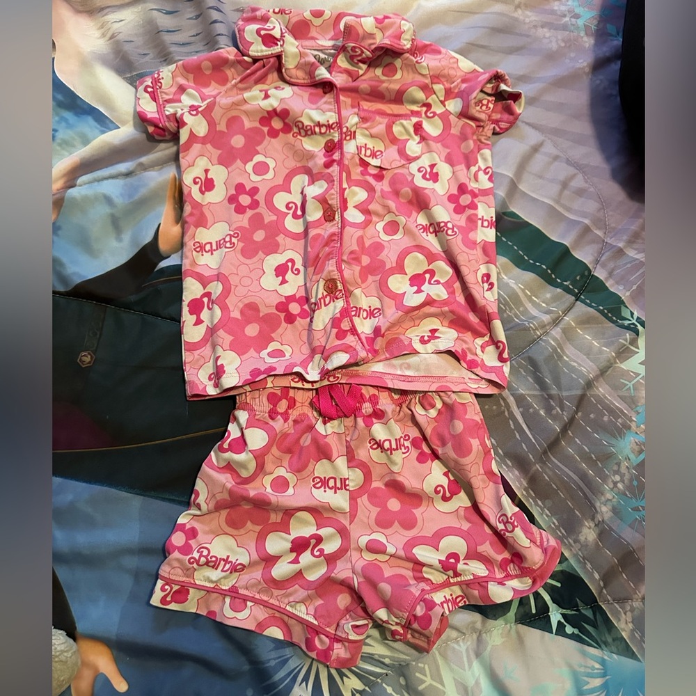 Pjs